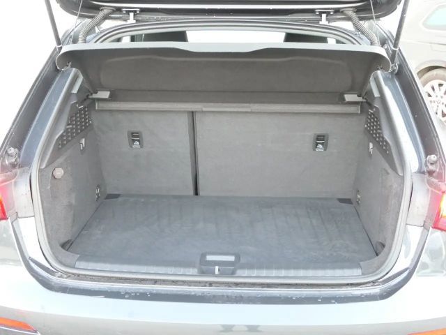 Audi A3 30 TFSI Sedan