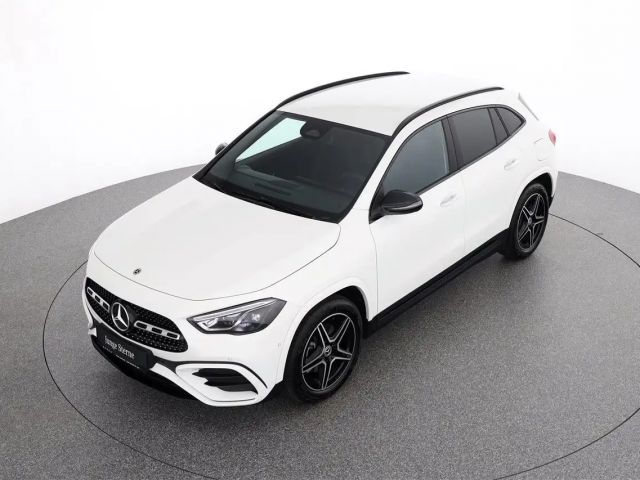 Mercedes-Benz GLA 200 4MATIC AMG Line GLA 200 d