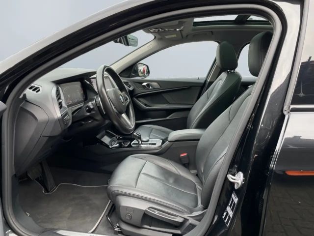 BMW 120 120i Luxury Line Sedan