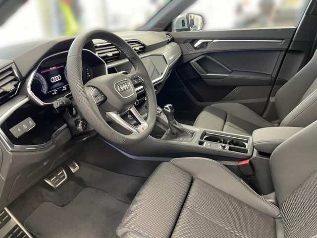 Audi Q3 35 TFSI S-Tronic