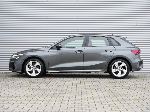 Audi A3 35 TFSI S-Line Sportback