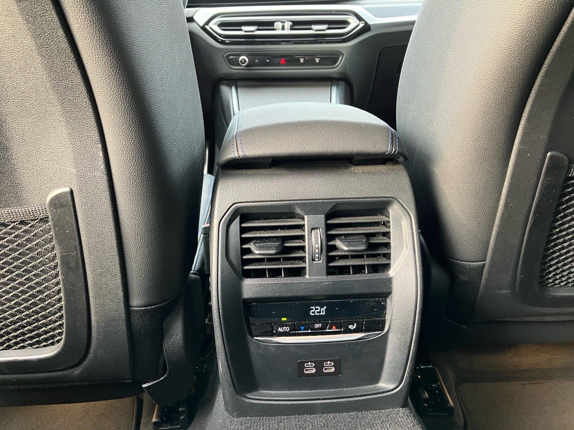 BMW 330 330e Sedan xDrive