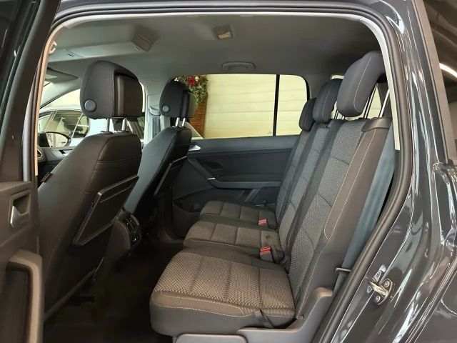 Volkswagen Touran DSG