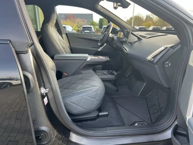 BMW iX M60