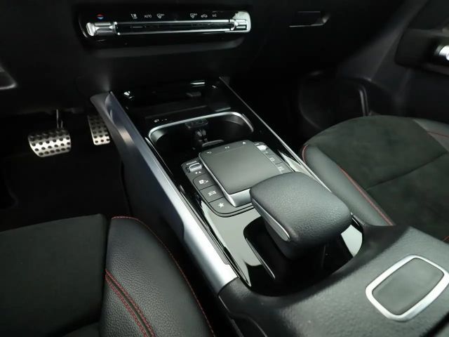 Mercedes-Benz GLB 200 AMG Line GLB 200 d