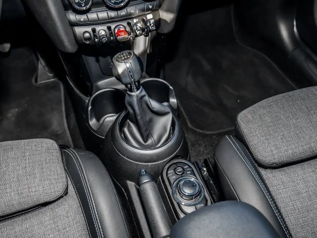 MINI One Classic Trim NAVI+Sportsitze+LED+DABI+PDC+SHZ+KZG