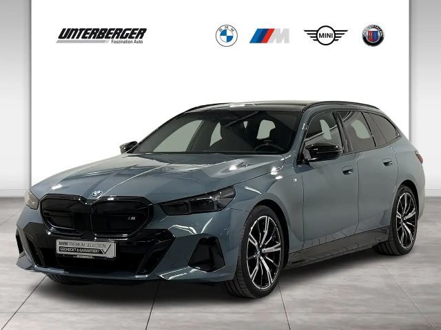 BMW i5 M60 Touring xDrive