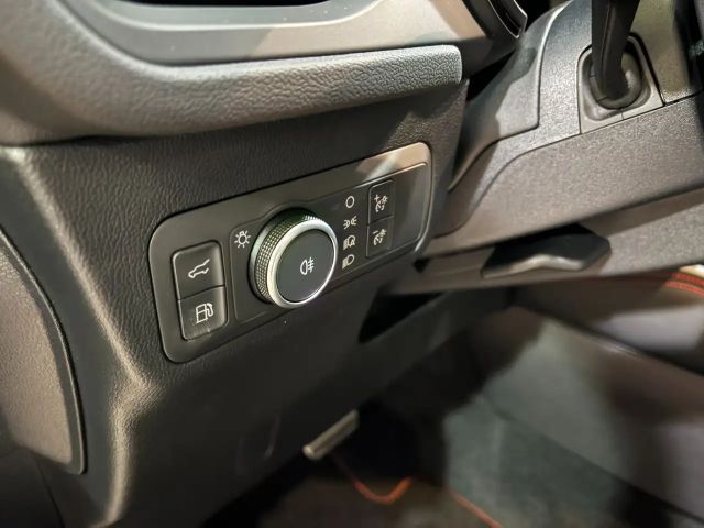 Ford Kuga Plug in Hybrid ST Line X