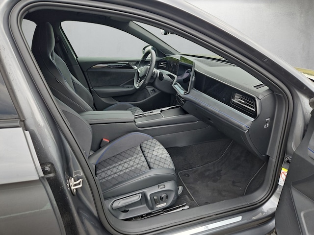 Volkswagen Passat DSG R-Line Variant