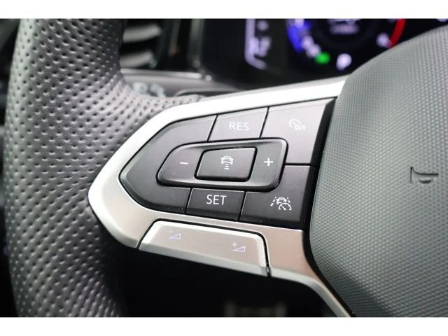 Volkswagen T-Roc 1.5 TSI Cabriolet R-Line