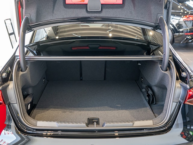 Audi RS3 Quattro S-Tronic Sedan