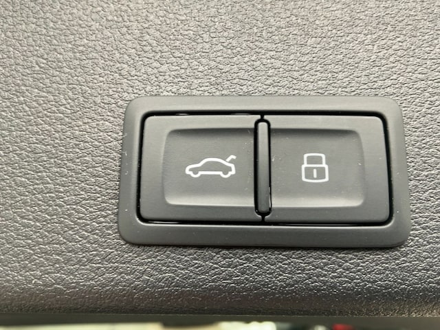 Audi A4 40 TFSI Avant Quattro S-Line S-Tronic