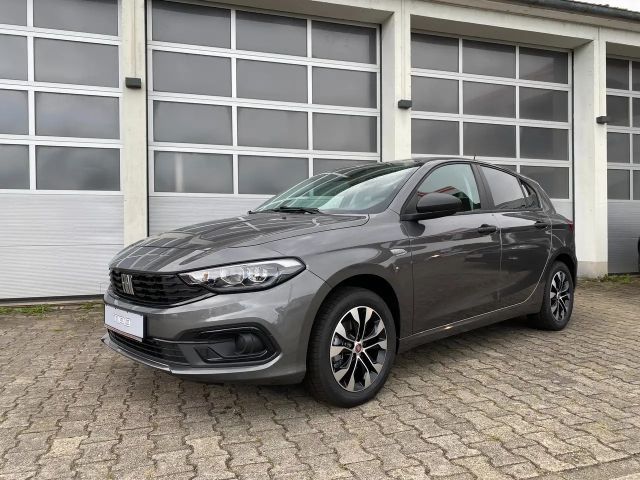 Fiat Tipo CityCross Life