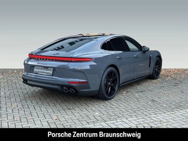 Porsche Panamera 4 E-Hybrid