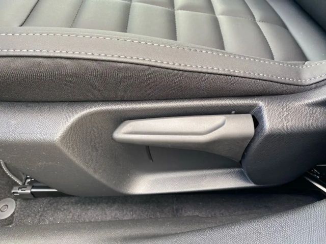 Citroën C4 Hybrid Max