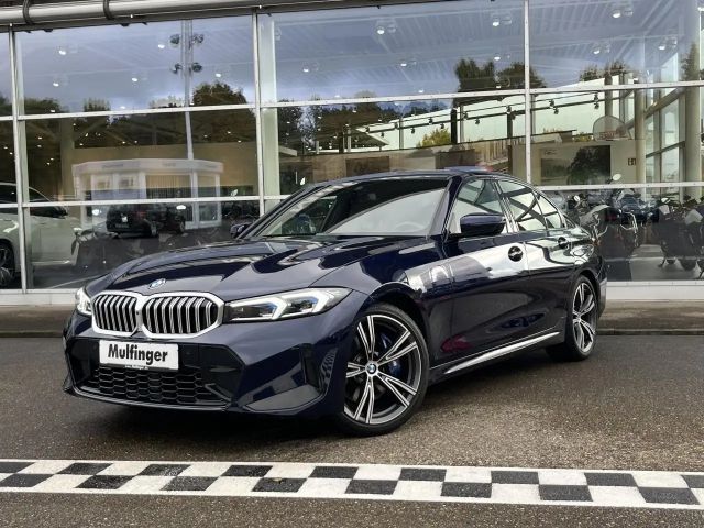 BMW 330 330i M-Sport Sedan xDrive