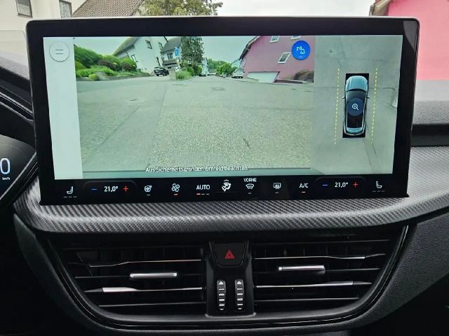 Ford Kuga Plug in Hybrid ST Line X