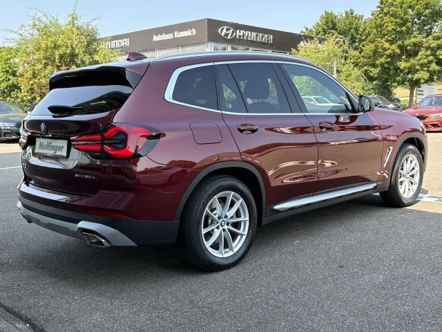 BMW X3 0e Sports.SurView Live-Navi HiFi DAB Park+