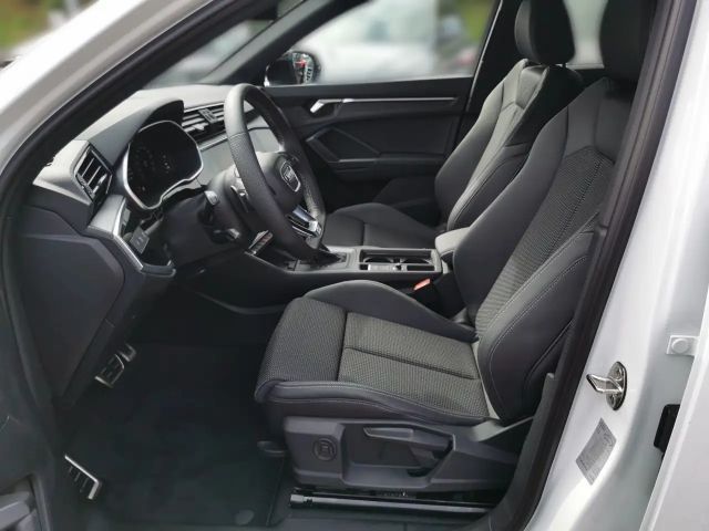 Audi Q3 35 TFSI S-Line