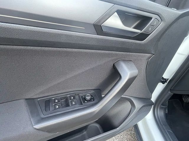 Volkswagen T-Roc Cabriolet Style