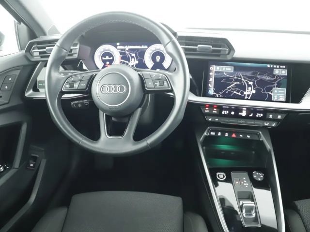 Audi A3 30 TFSI Sedan