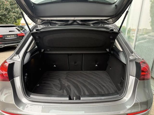 Mercedes-Benz A 200 Progressive