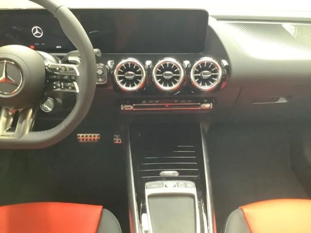 Mercedes-Benz GLA 35 AMG 4MATIC AMG Line