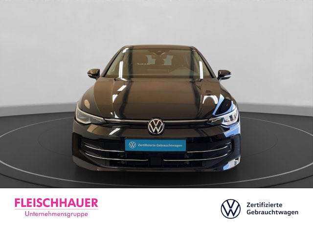 Volkswagen Golf 1.5 eTSI Golf VIII Life