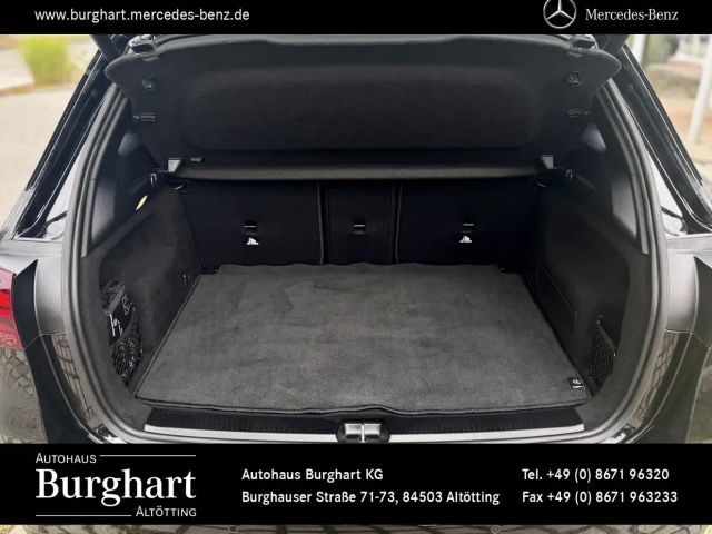 Mercedes-Benz B 200 AMG Line Sedan