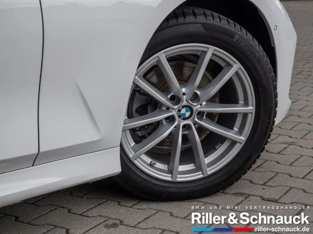 BMW 320 320d M-Sport Touring xDrive