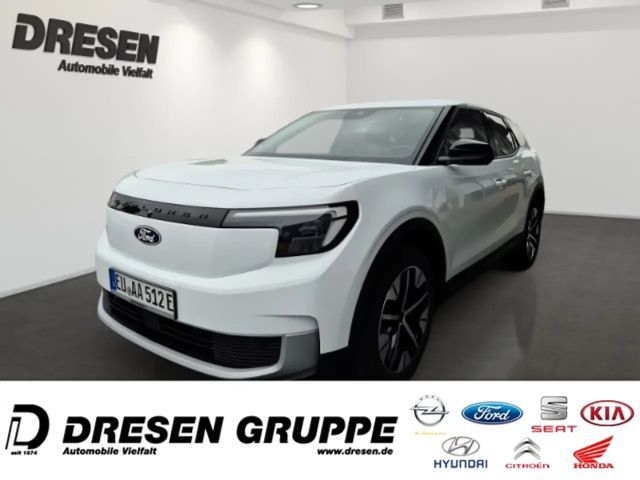 Ford Explorer Extended range RWD