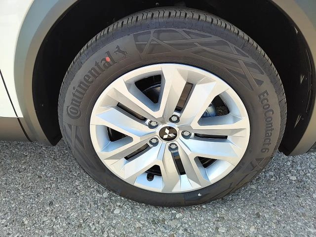 Mitsubishi ASX Invite