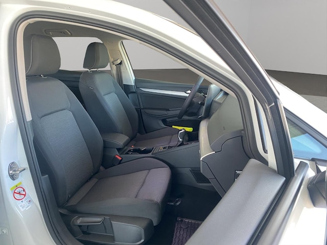 Volkswagen Golf 1.5 TSI Golf VIII