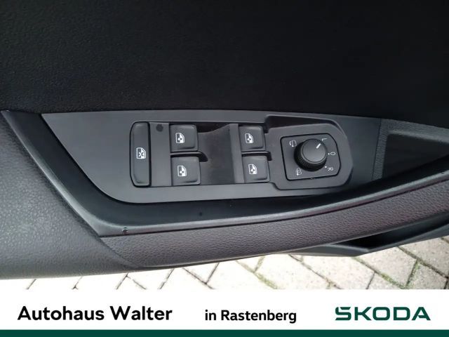 Skoda Karoq 1.0 TSI Style Style