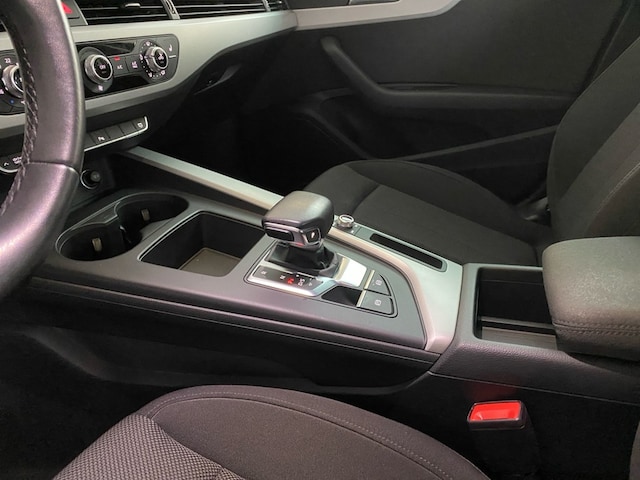 Audi A4 40 TDI Avant S-Tronic