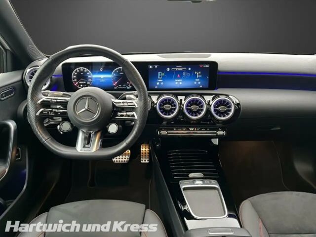 Mercedes-Benz A 35 AMG AMG Line