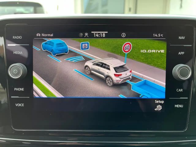 Volkswagen T-Roc 1.5 TSI DSG R-Line