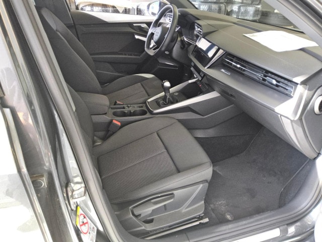 Audi A3 30 TFSI S-Line Sportback