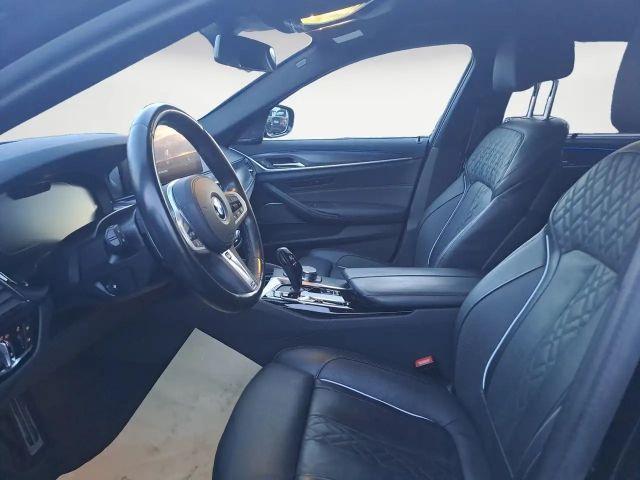 BMW 530 530e Touring xDrive