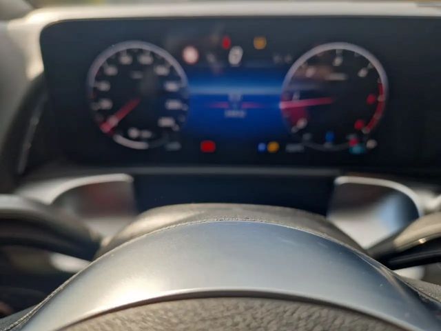 Mercedes-Benz GLB 180 GLB 180 d