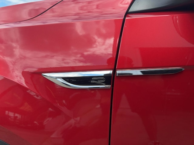 Volkswagen T-Roc 1.5 TSI Plus R-Line