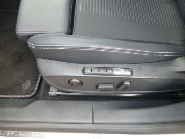 Ford Explorer AWD Premium