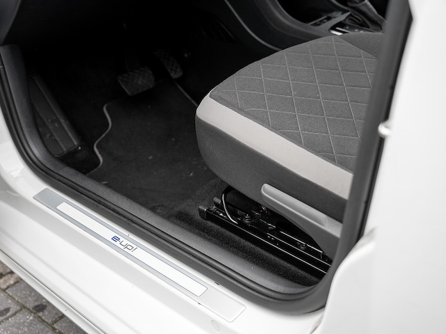 Volkswagen e-up! Plus Style