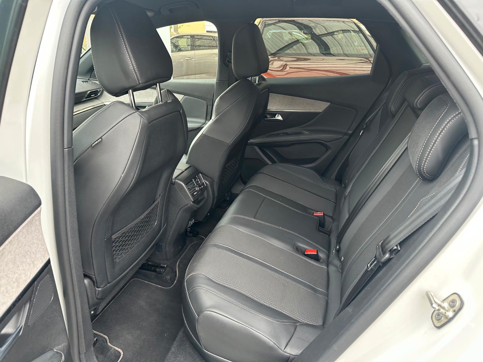 Peugeot 3008 EAT8 GT-Line Hybrid