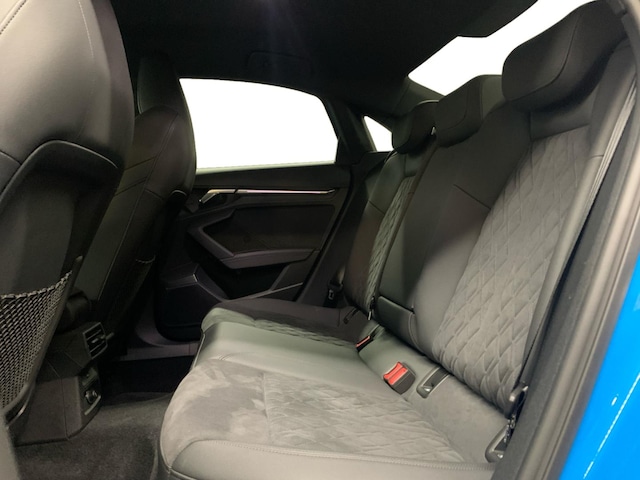 Audi RS3 Quattro S-Tronic Sedan