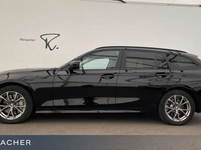 BMW 330 330d Advantage pakket Touring xDrive