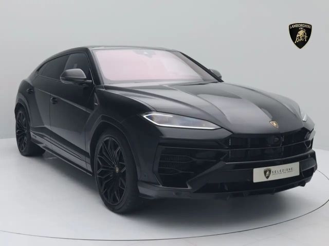 Lamborghini Urus SE MY25 I 23" I AHK I B&O I PANO