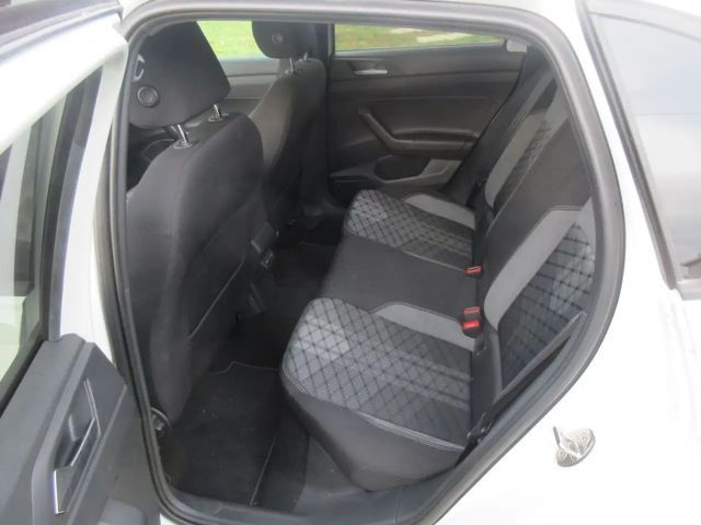 Volkswagen Taigo 1.0 TSI DSG R-Line