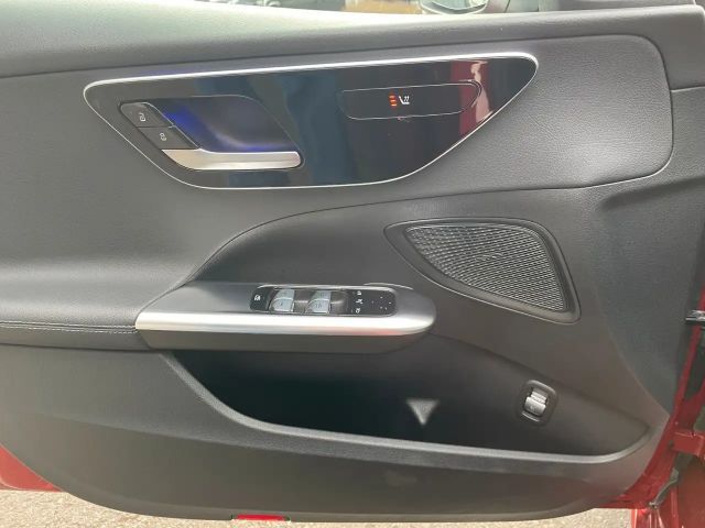 Mercedes-Benz C 220 AVANTGARDE C 220 d Sedan