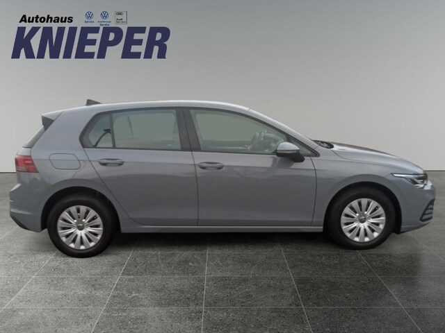 Volkswagen Golf Golf 1,0     BasisBT066 TSIM5F